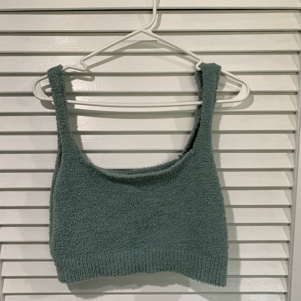 Small FOREVER 21 fuzzy cropped tank